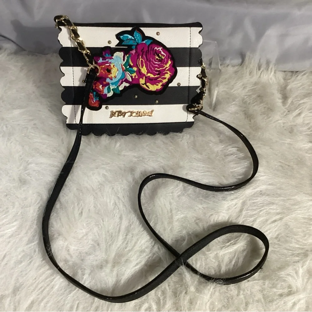 Betsey Johnson Black White Striped Floral Appliqué Crossbody Wallet Bag Vegan